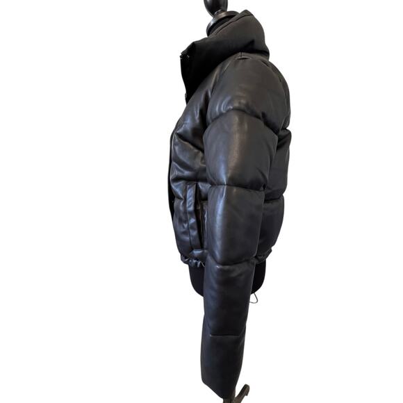 New SEBBY Nordstrom Women's Black Short Faux Leather Puffer Jacket Size XS - Picture 6 of 8